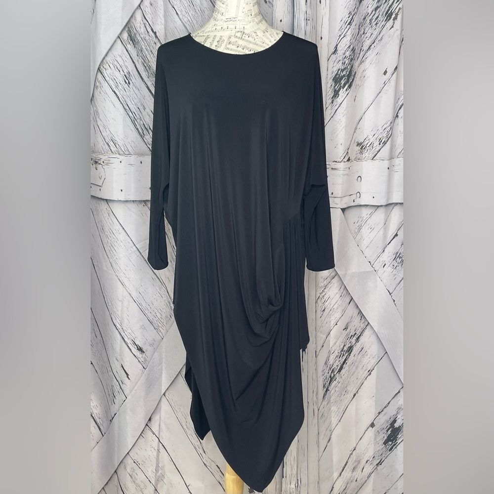 HEYDARI Asymmetrical Tunic Top Black OS